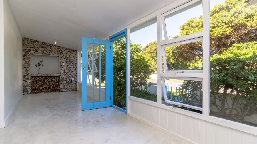 4 Bedroom Property for Sale in Kleinmond Western Cape